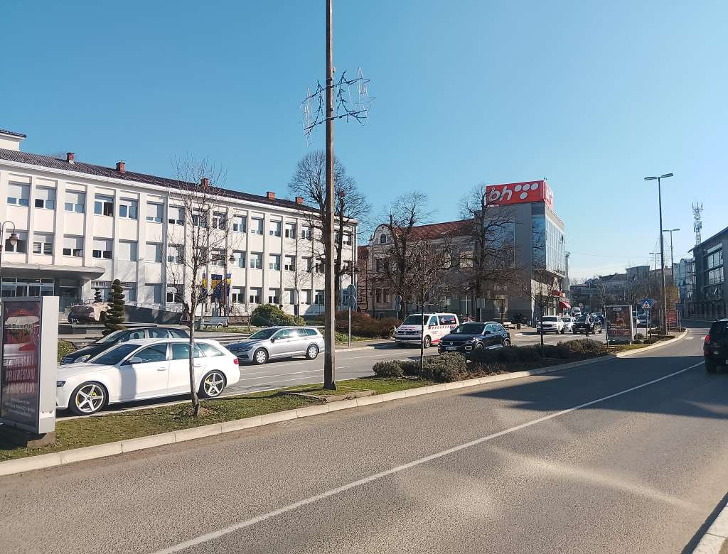 Brčko - Počela manifestacija "Radost proljeća"