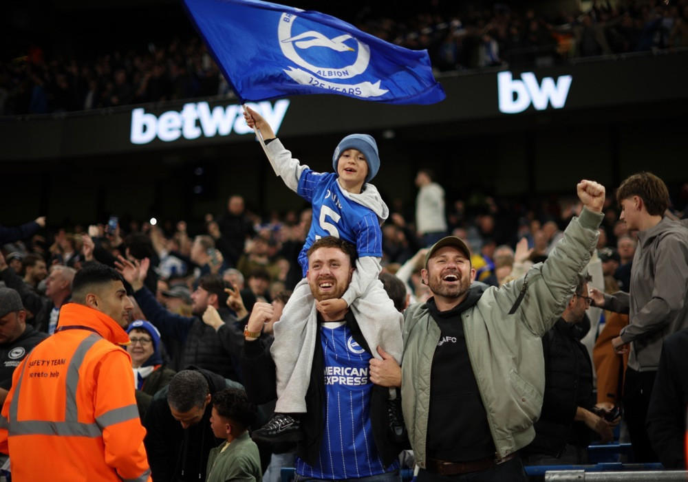 Brighton bolji od Cityja, poraz Muharemovića i Leedsa