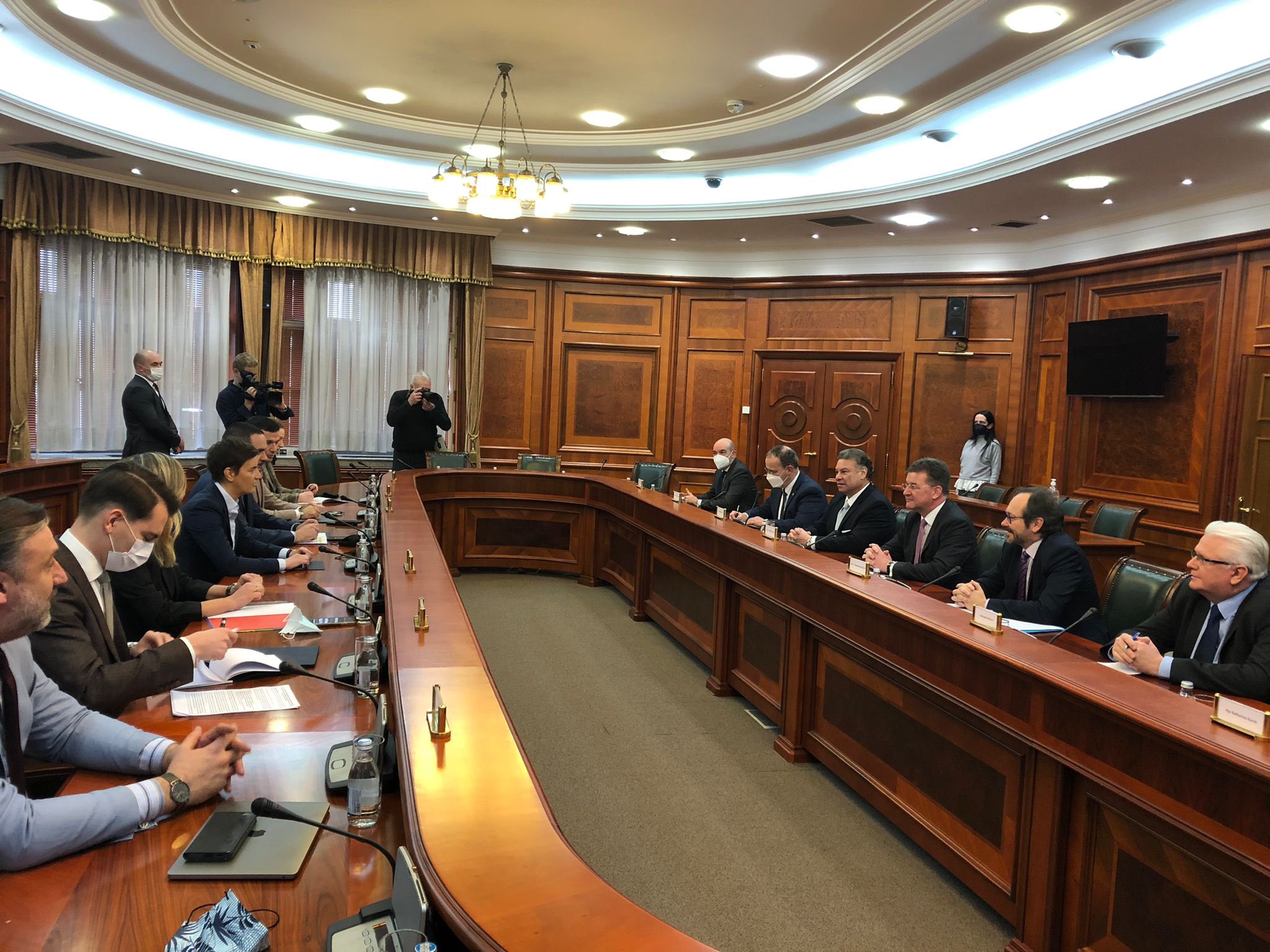 Lajčak i Escobar s Brnabić: Dijalog važan za stabilnost regiona i nema alternativu