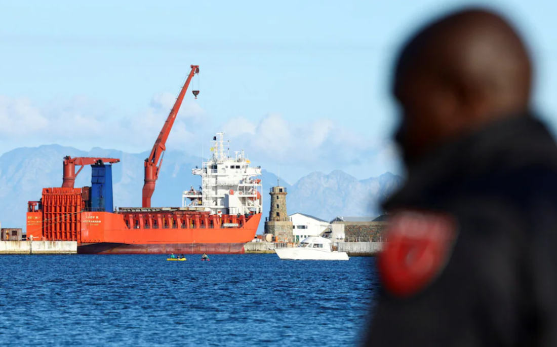 Ambasador SAD-a u Južnoj Africi: Pretorija isporučila oružje Rusiji