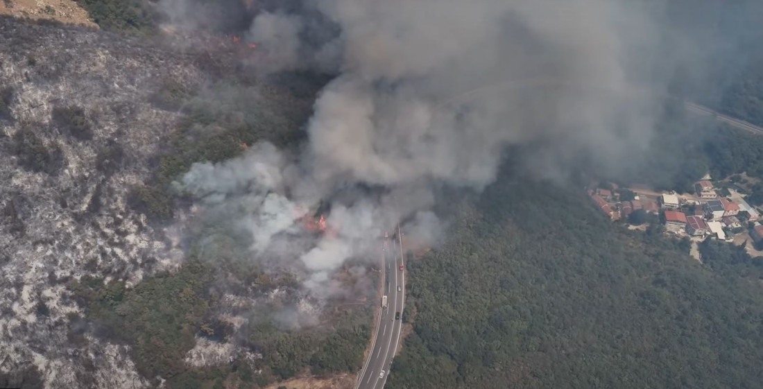 Crna Gora: Aktiviran zahtjev za pomoć NATO-a za gašenje požara, pomažu Srbija i Hrvatska