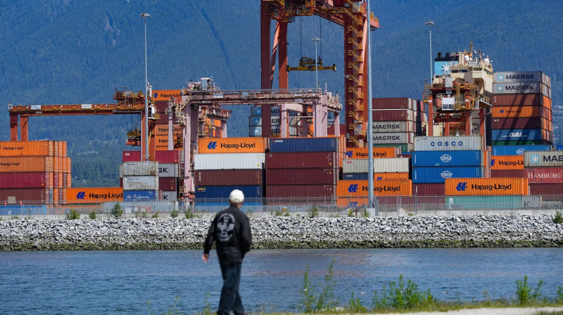 Trump: Prekidamo trgovinske pregovore sa Kanadom, jer neće da odustane od digitalne takse