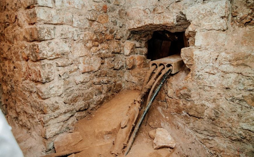 Crna Gora: Afera 'Tunel' - u depou nedostaje oružje iz pet aktivnih predmeta