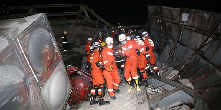Deset rudara poginulo na sjeverozapadu Kine u odronu planine