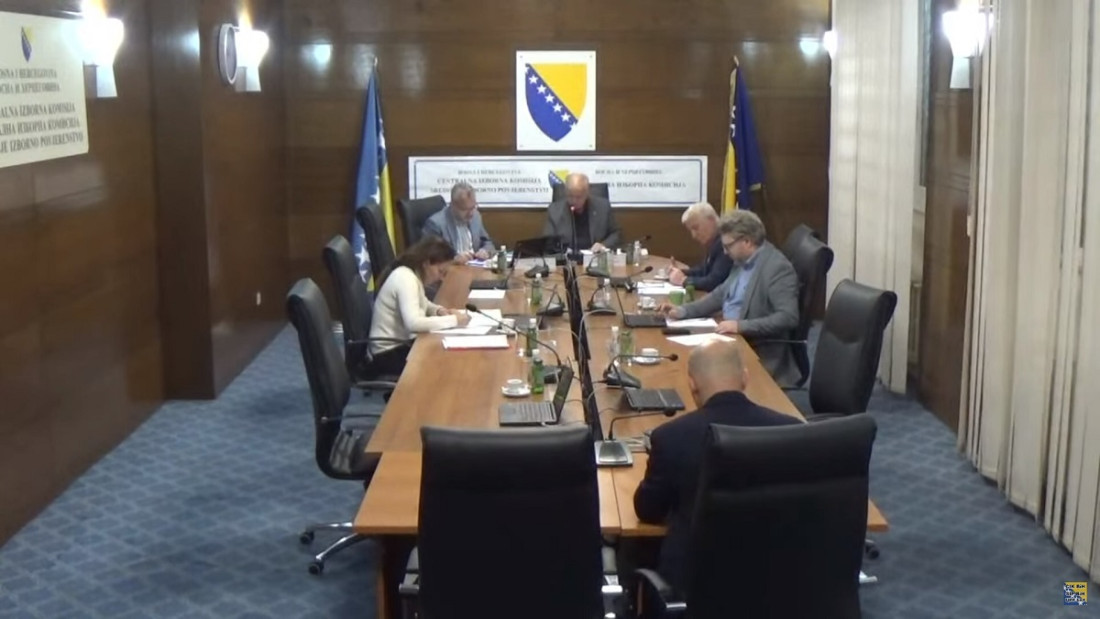 CIK BiH donio naredbu- počinje brojanje glasačkih listića nakon održanih prijevremenih izbora u Živinicama
