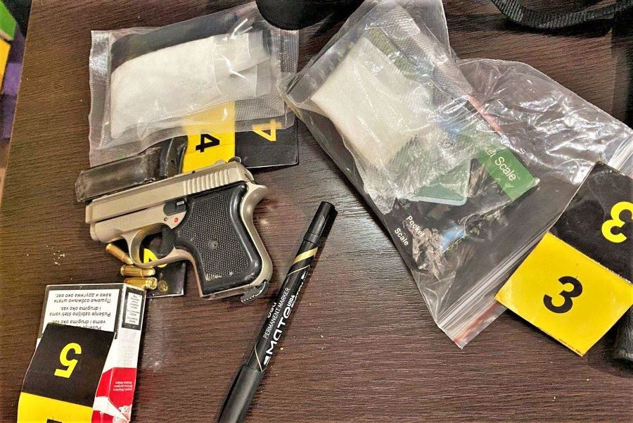 Hapšenje u Zenici: Pronađena droga i oružje