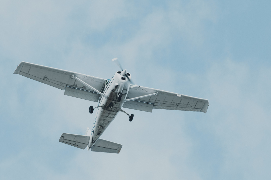 Dvojica pilota povrijeđena nakon pada britanskog vojnog aviona u Velsu