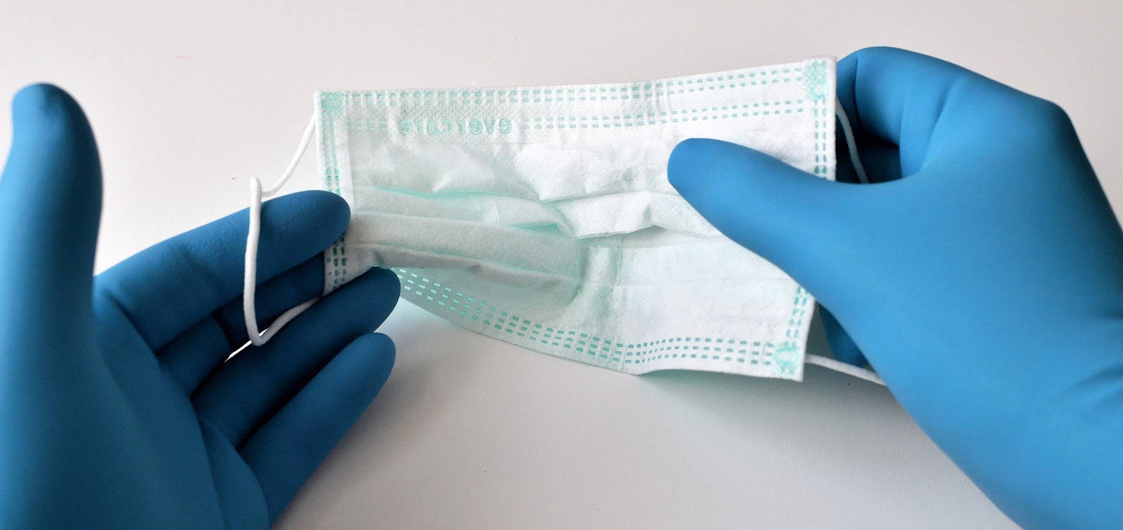 SZO: Između 80.000 i 180.000 zdravstvenih radnika umrlo od koronavirusa