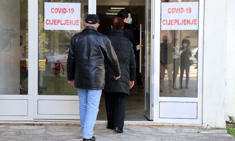 U BiH 975 novozaraženih koronavirusom, prijavljena 23 smrtna ishoda