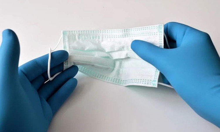 Slovenija: Velik broj novih zaraza, upozorenja na novi val