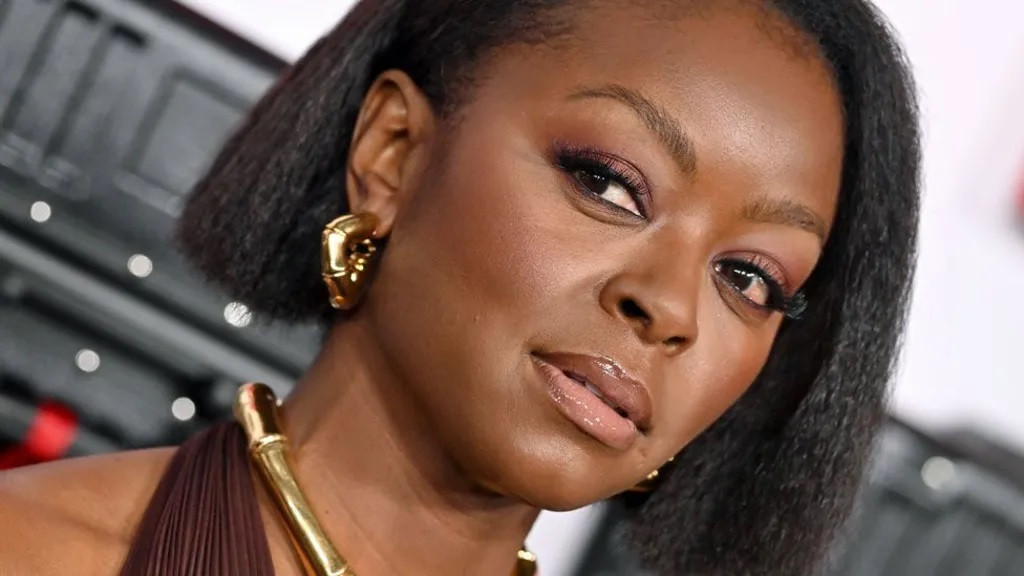 Oživljavanje tiranske etiopske kraljice i njenih blizanaca u drami Bannae Desta