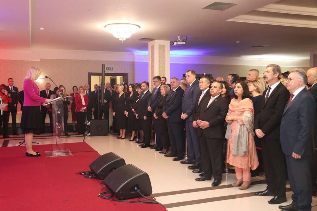 Cvijanović: BiH može biti moguća u mjeri u kojoj svi poštuju slovo Ustava