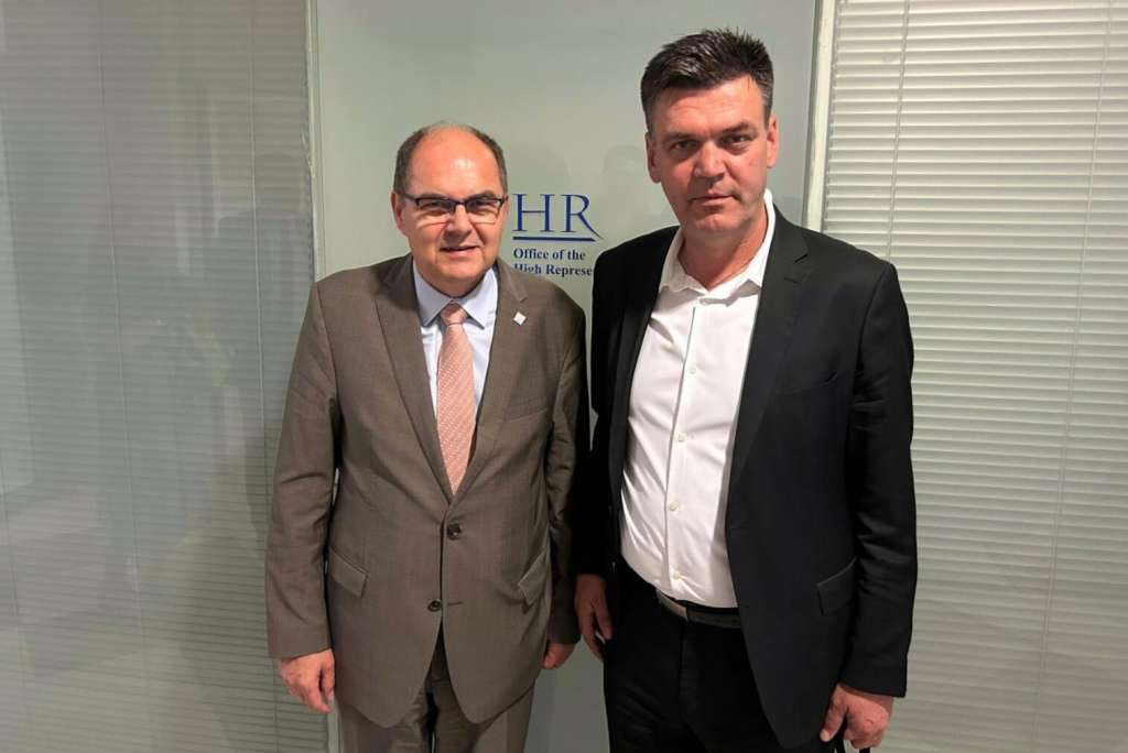 Cvitanović i Schmidt: Intenzivniji rad na deblokadi institucija i procesa koji vode BiH ka EU