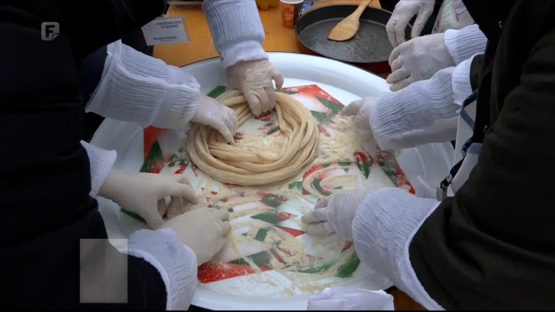 Na festivalu "Mladost i iskustvo" u Stjepan Polju održano takmičenje u pravljenju ćetenije