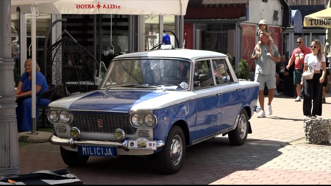 Drugi susreti oldtimera u Šamcu: 'Milicija' i dalje ima autoritet