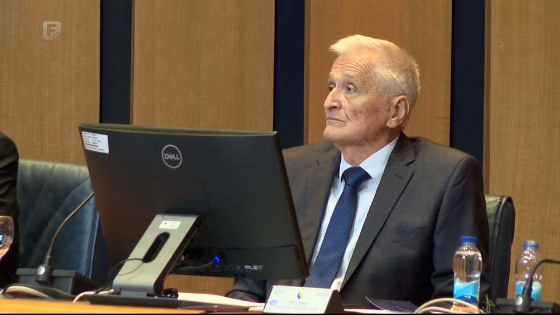 Špirić kreira tačke, osam delegata napušta sjednicu - Dom naroda BiH u blokadi