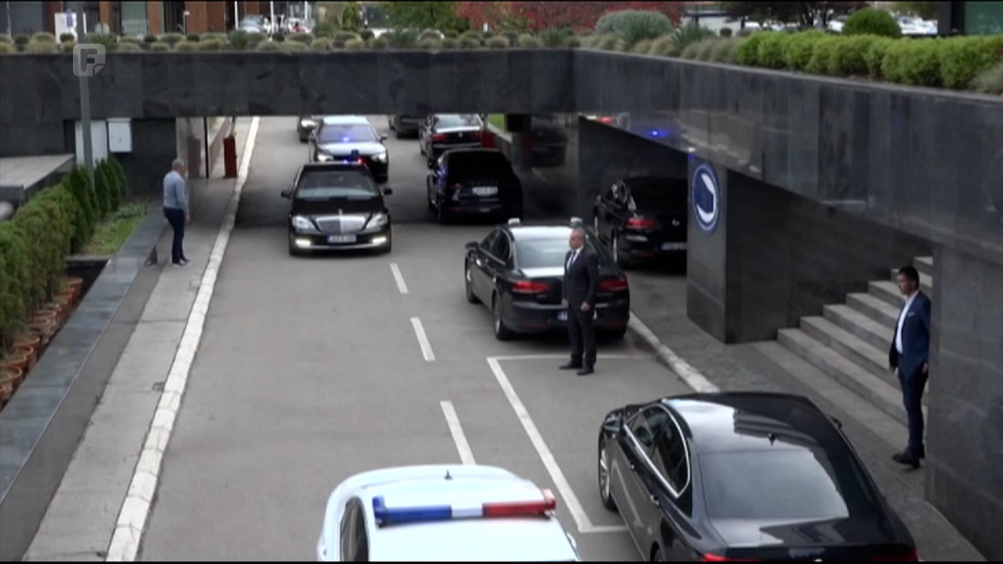 Direktor SIPA-e, poljuljana koalicija i država u zastoju