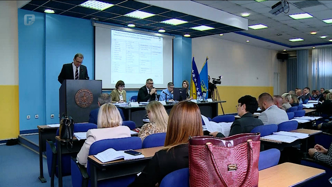 Formiranje vlasti u TK sve više liči na igru, građani gube povjerenje