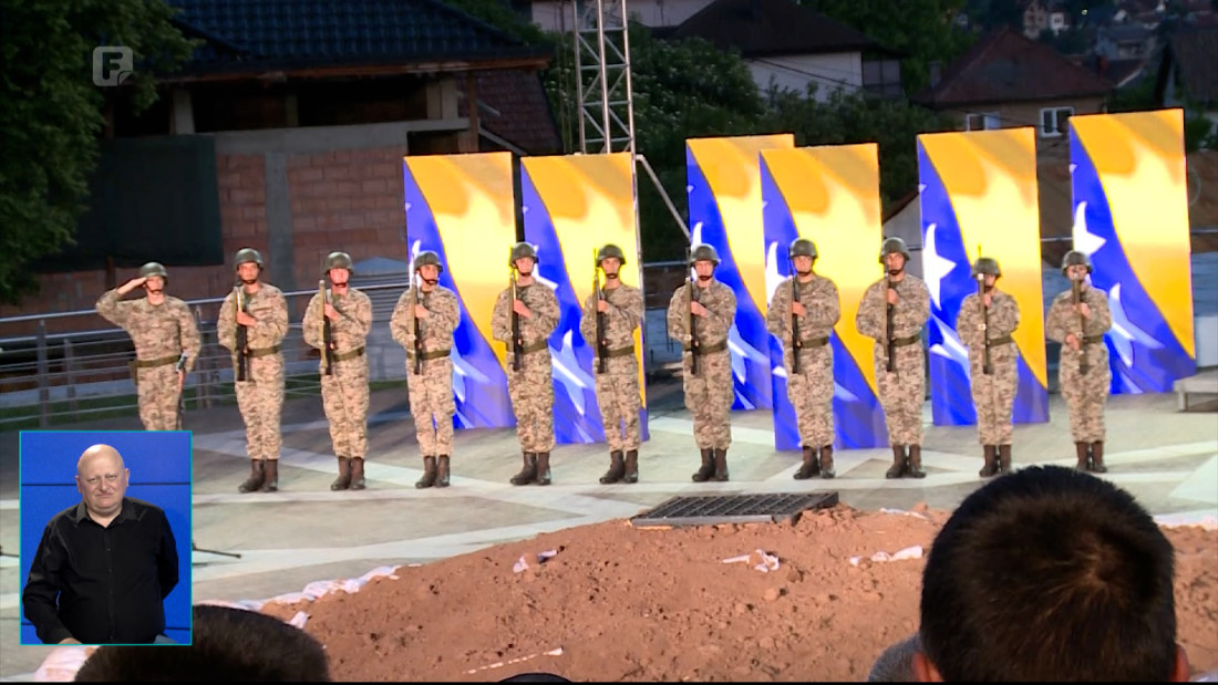 'Odbrana BiH - Igman 2025': Stotine mladih i veterana u defileu za BiH