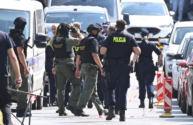 Policija odvela muškarca, pacijenti se vraćaju u bolnicu Rebro