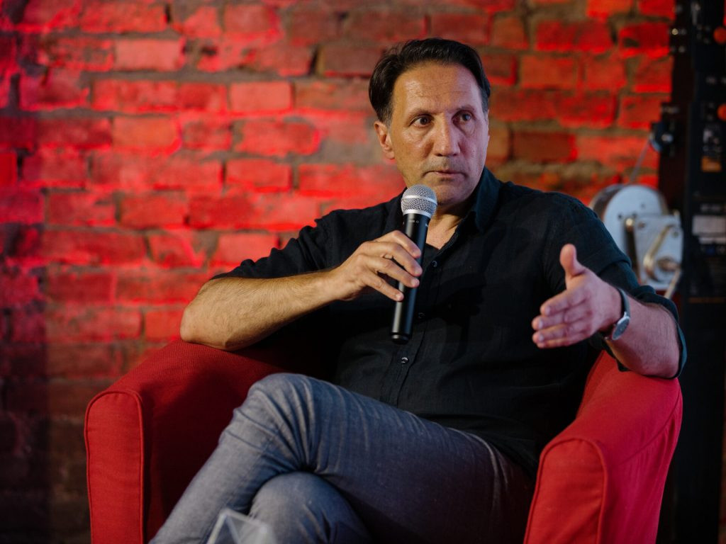 BKC KS: Večeras promocija knjige Damira Uzunovića "Pariški maraton"