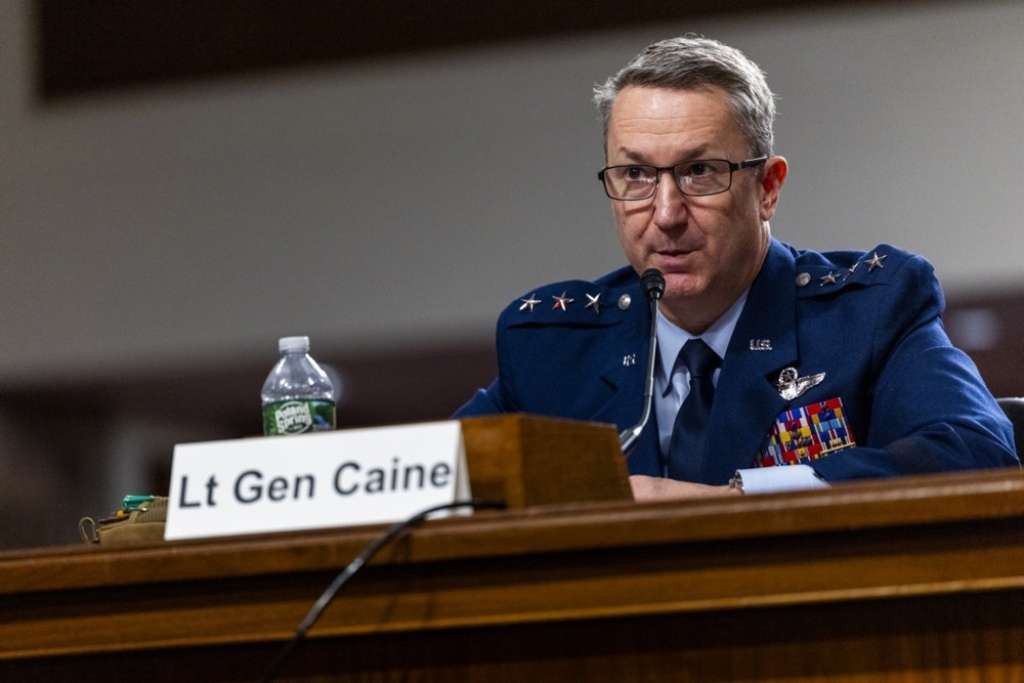 Senat SAD-a odobrio Dana Cainea za prvog čovjeka američke vojske