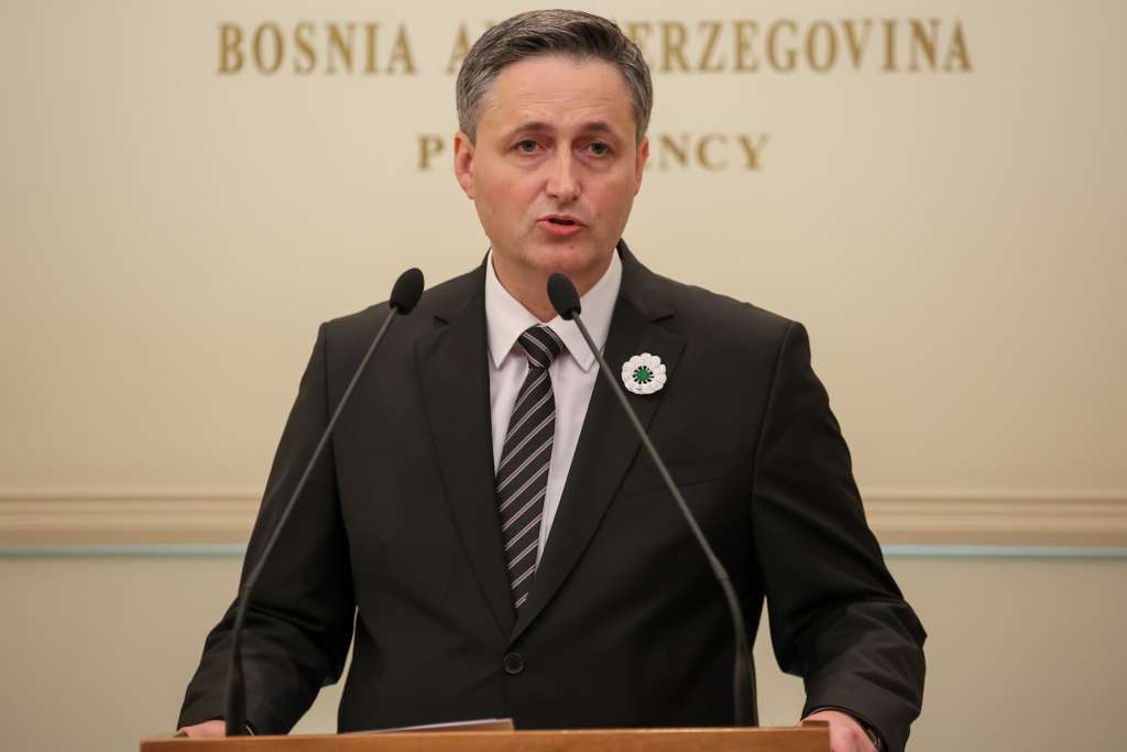 Bećirović: Usvajanje Rezolucije o Srebrenici jedna od najvećih diplomatskih i moralnih pobjeda BiH