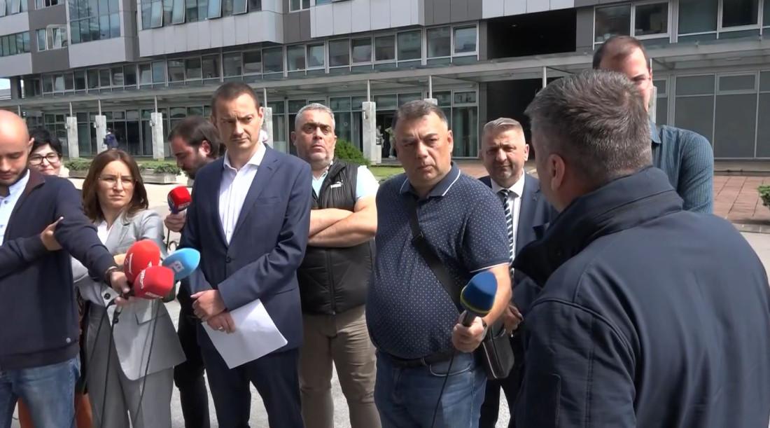 U Banjaluci protest, ali i svađa čelnika sindikata i menadžmenta Civilne zaštite