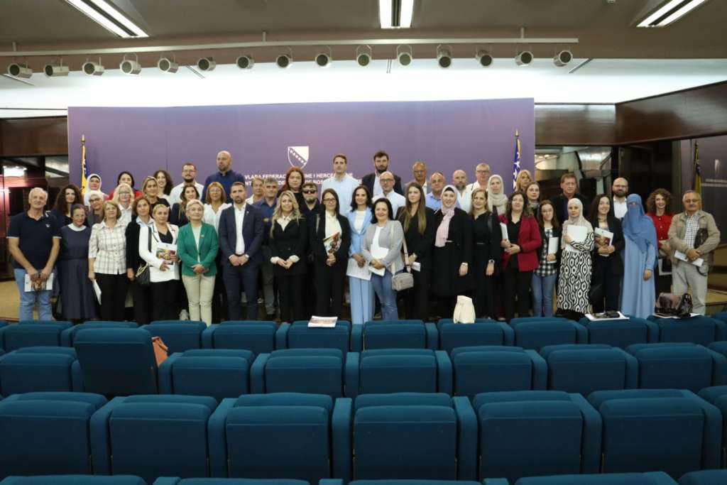 Delić: Dva miliona KM za jačanje socijalnih usluga vaninstitucionalne brige