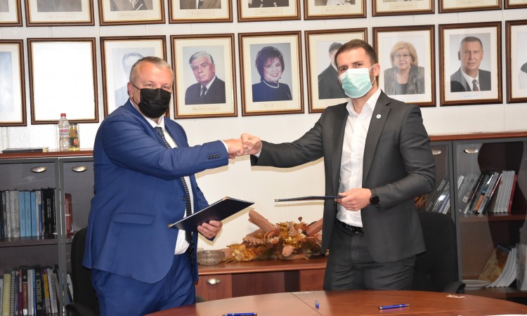 Potpisani sporazumi za tri projekta unapređenja javnog veterinarskog zdravlja