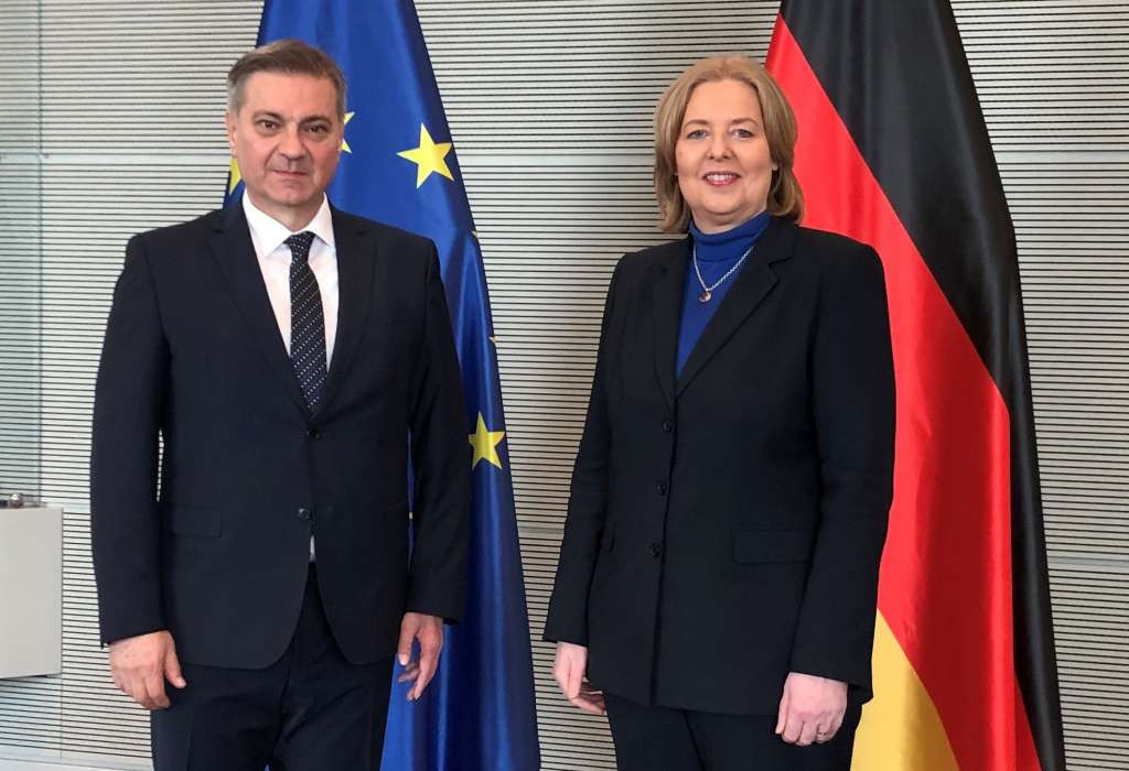 Zvizdić - Bas: Bundestag pruža punu podršku evropskom putu BiH
