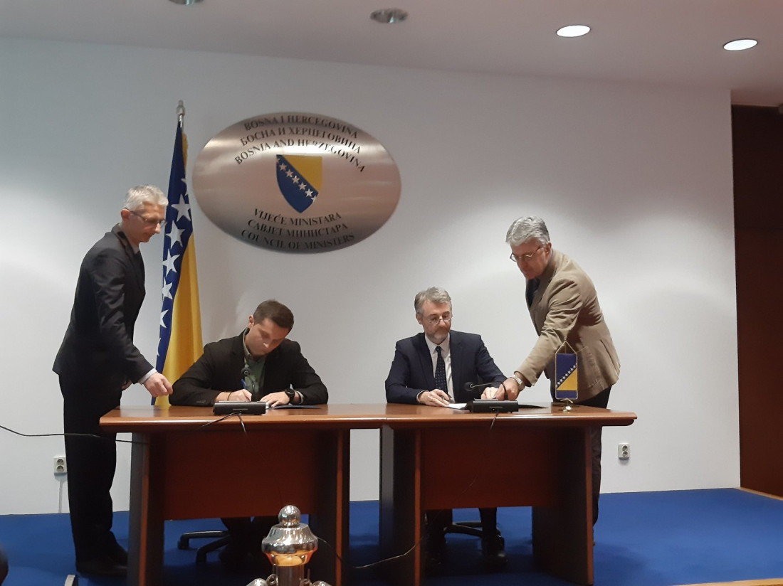 POTPISAN UGOVOR ZA NABAVKU OPREME ZA DIGITALNI PRIJENOS I EMITIRANJE JAVNIH RTV SERVISA U BiH