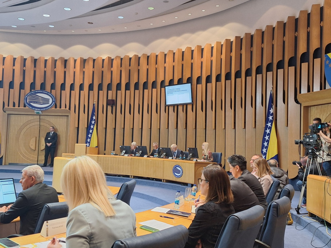 Delegati iz SNSD-a ponovno 'spasili' od smjene svoje kadrove