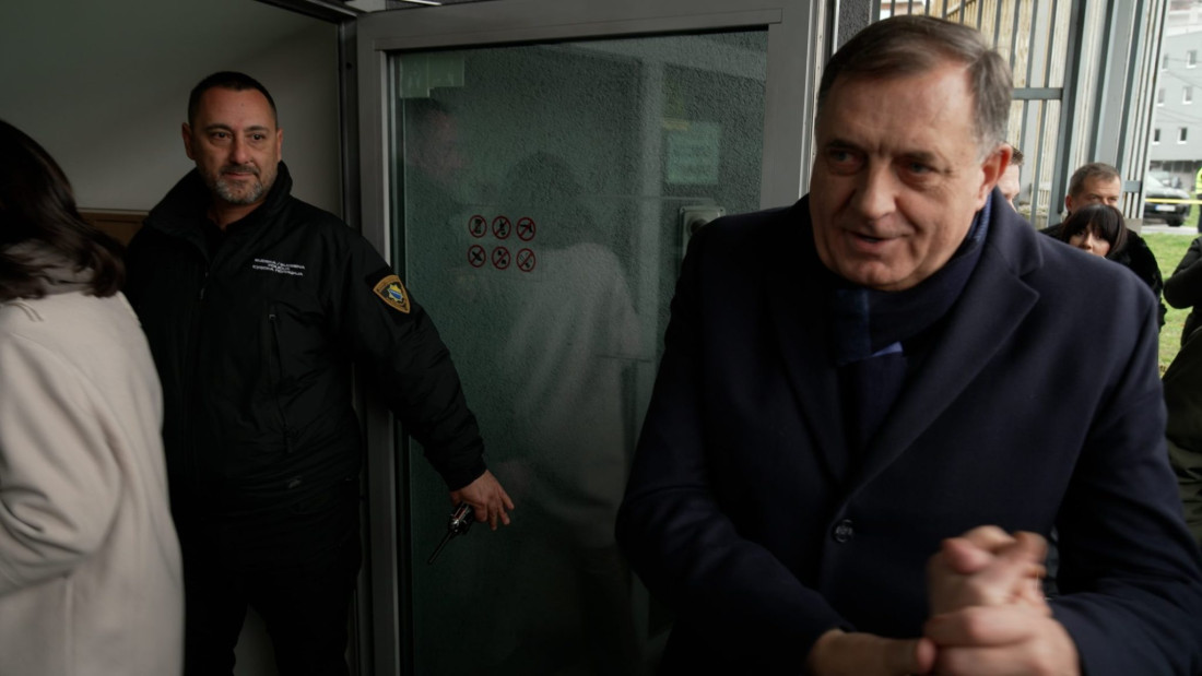 Dodik pozvao na sastanak predsjednike svih parlamentarnih stranaka u BiH