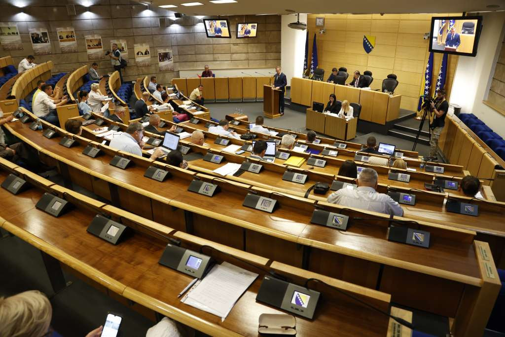 Nakon zastupničkog, i Dom naroda usvojio dva boračka zakona