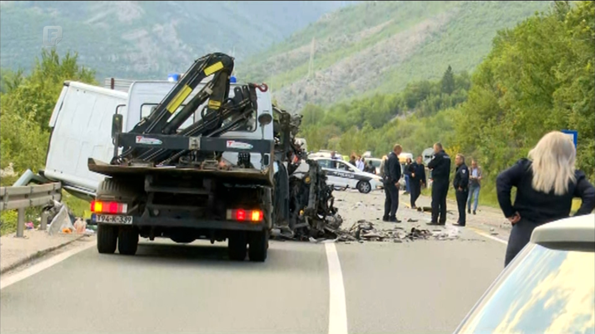 Preminuo vozač cisterne, ozlijeđeno sedam osoba