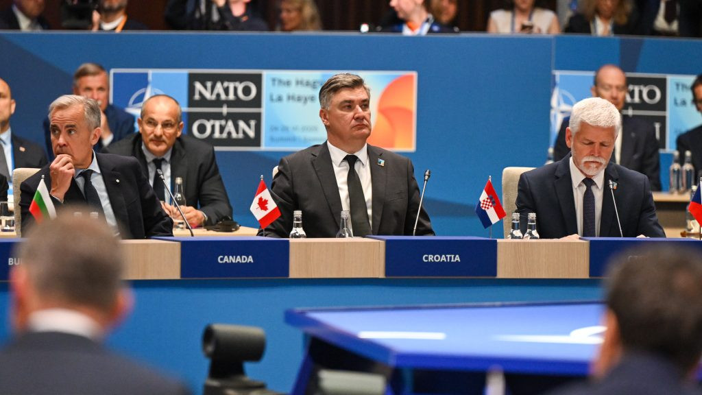 Milanović: Cijene oružja treba ograničiti, a ne prepustiti tržištu