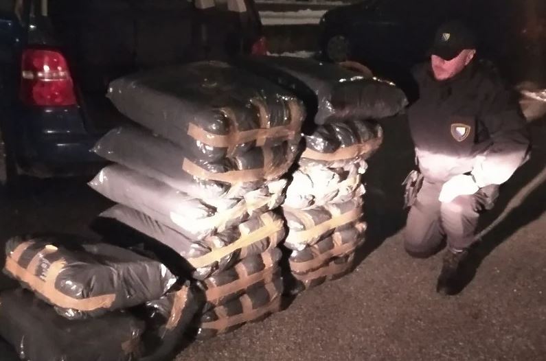 Zaplijenjeno 280 kilograma rezanog duhana