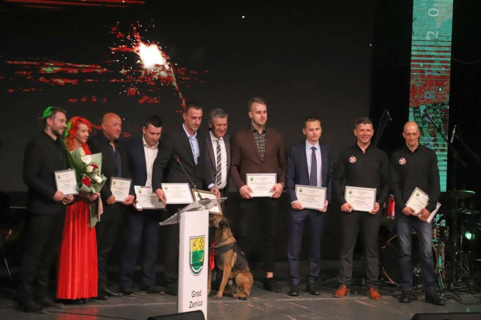 Na svečanoj sjednici Gradskog vijeća dodijeljena i priznanja povodom Dana Zenice