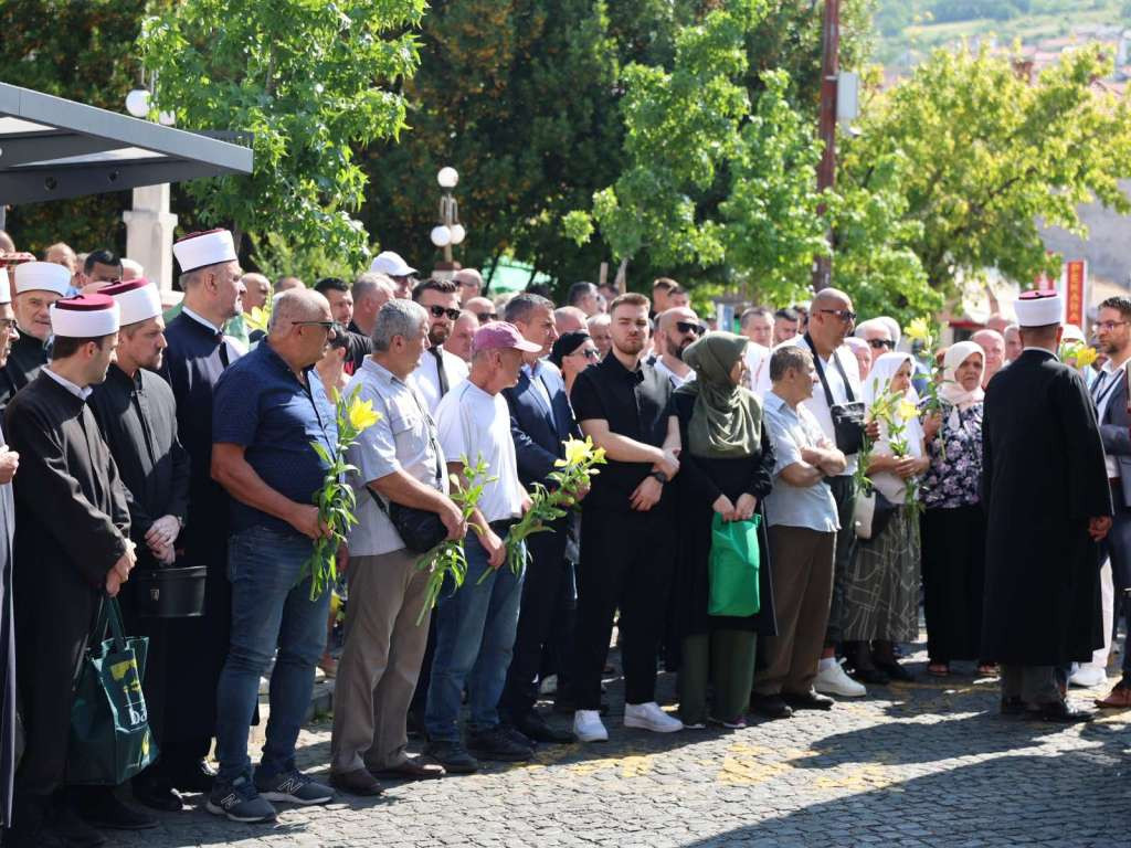 Posljednji ispraćaj posmrtnih ostataka žrtava iz sela Žulja i Vranjevići kod Mostara