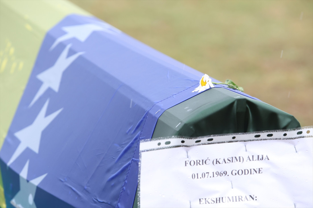 Obavljena kolektivna dženaza i ukop posmrtnih ostataka četiri žrtve ubijene na području Prijedora
