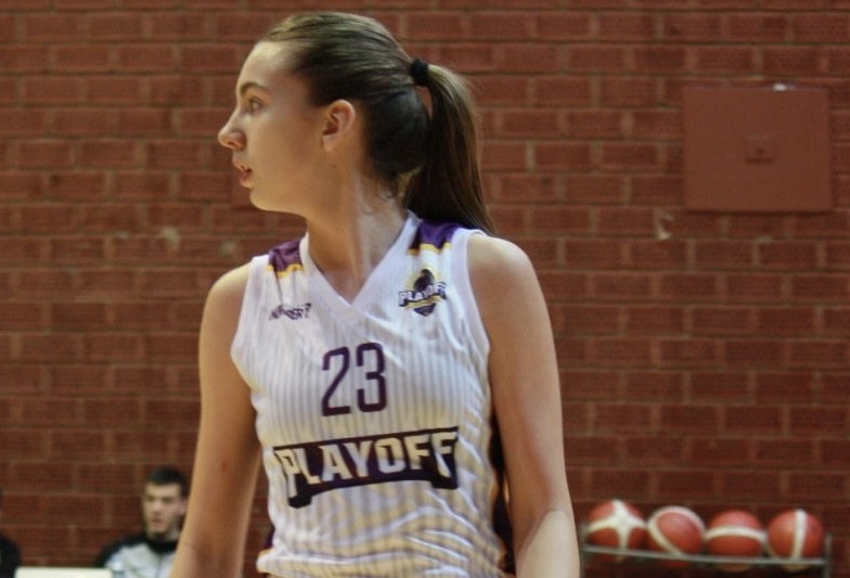 Visočanka Mena Čehajić sa šesnaest godina nastupa u elitnom košarkaškom društvu