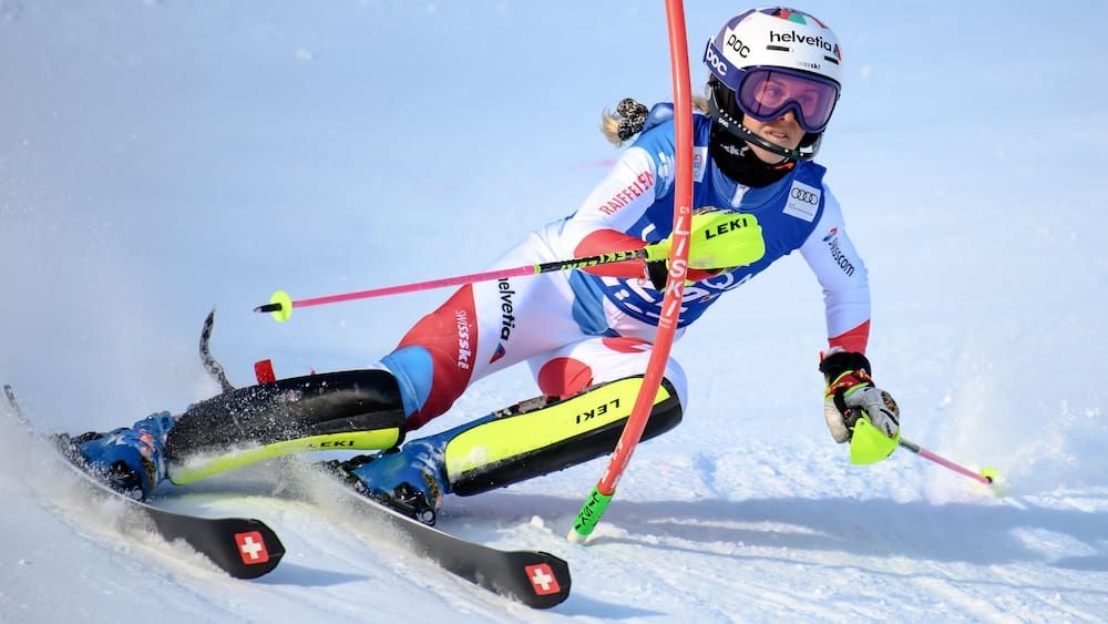 Tri švicarske skijašice pozitivne na koronavirus