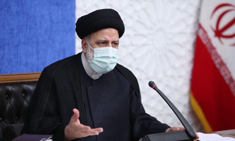 Raisi: Iran će pomoći u obnovi stabilnosti u Afganistanu