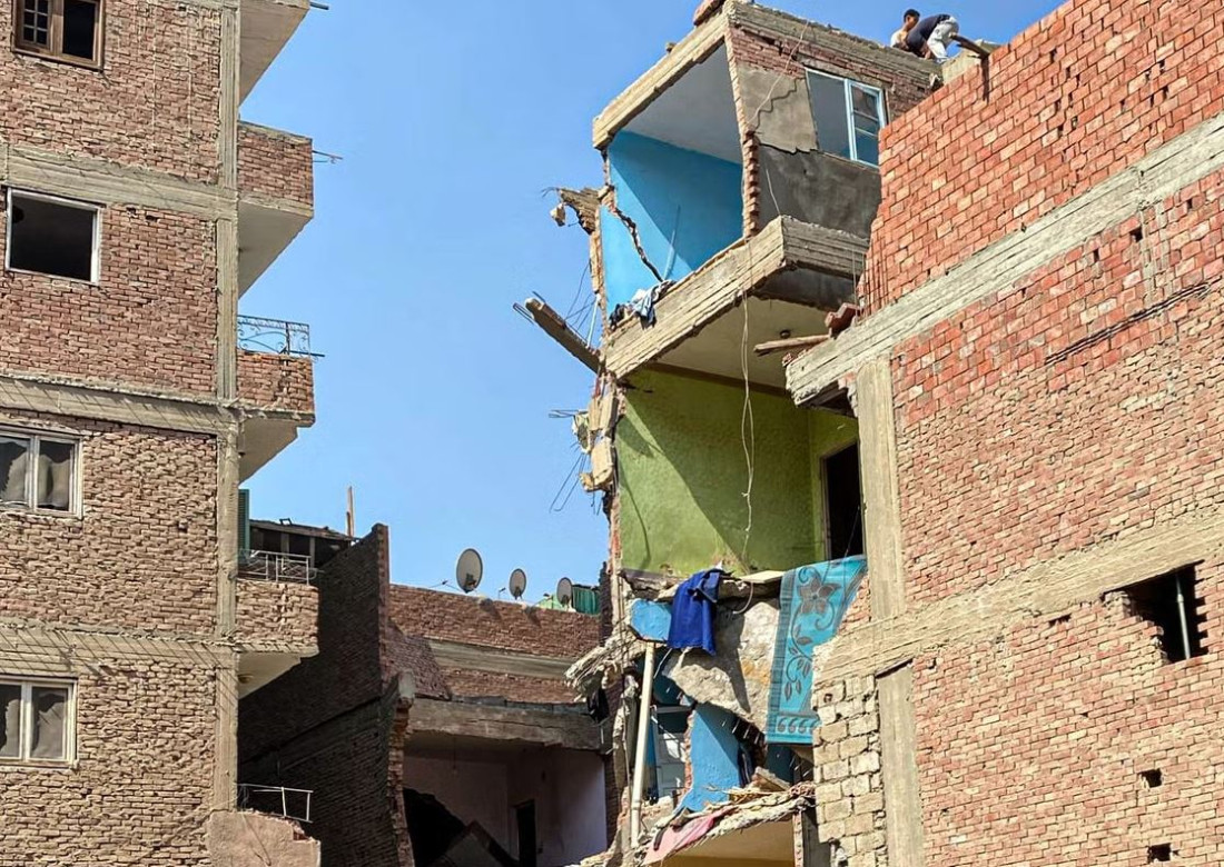 Srušila se zgrada u Egiptu, poginulo 10 ljudi