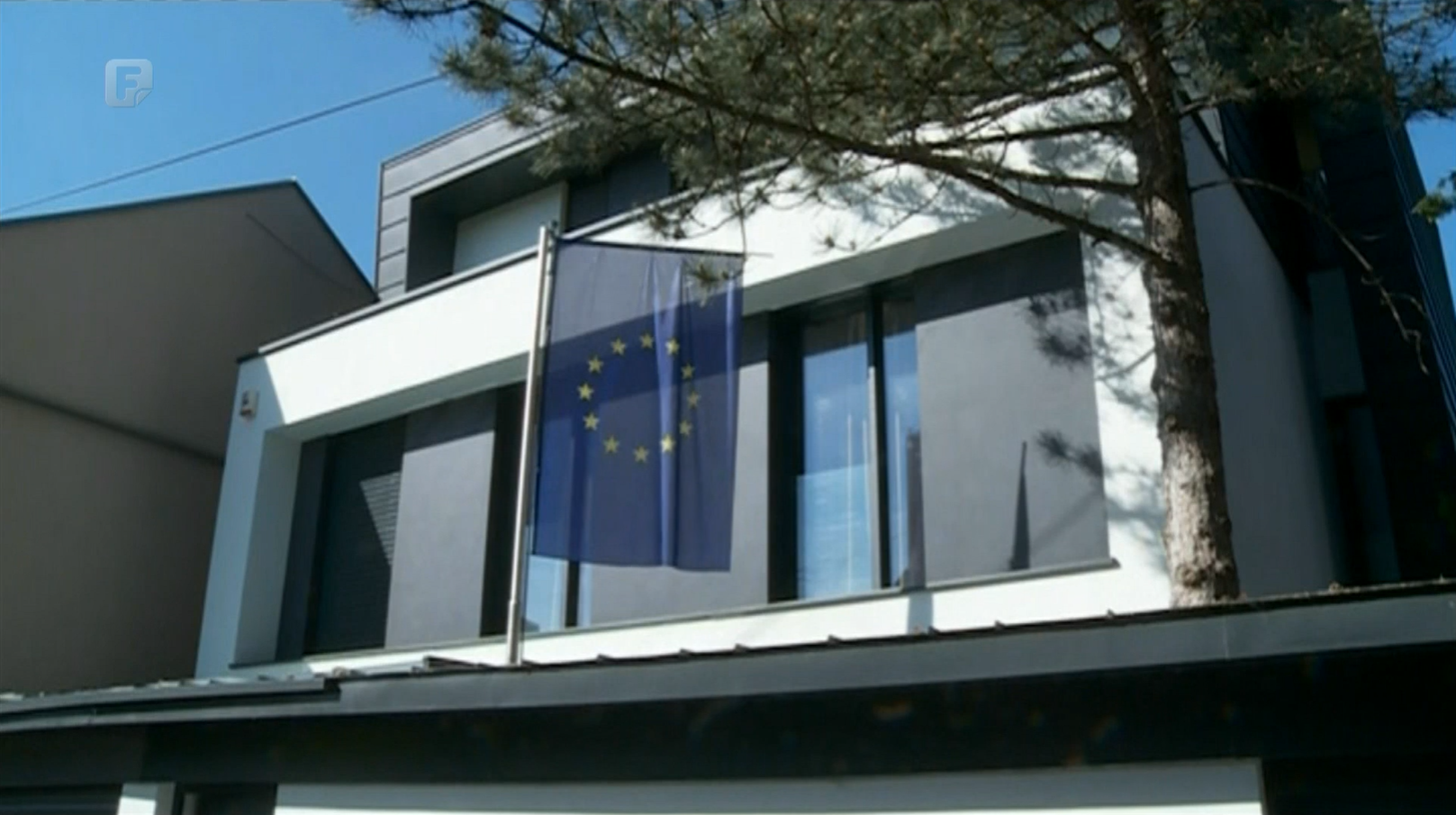 Izetbegović i Čović u rezidenciji Delegacije EU na doručku sa Michelom