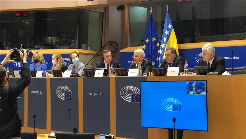 Članovi Predsjedništva BiH pred EU parlamentarcima sa različitim ocjenama razloga krize u kojoj se država nalazi