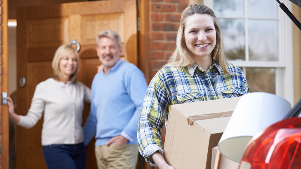 Mladi u EU sa roditeljima u prosjeku žive do 26 godine
