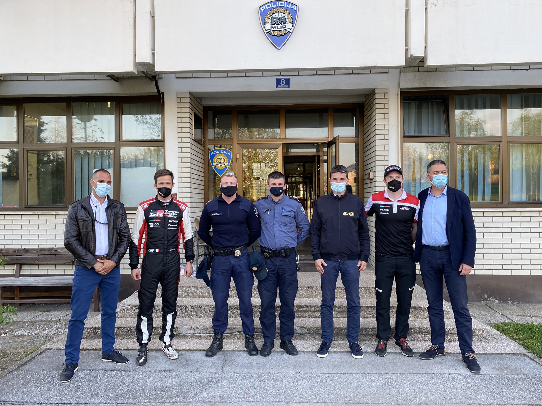 FIA kaznila Ogiera, policija istražuje nesreću