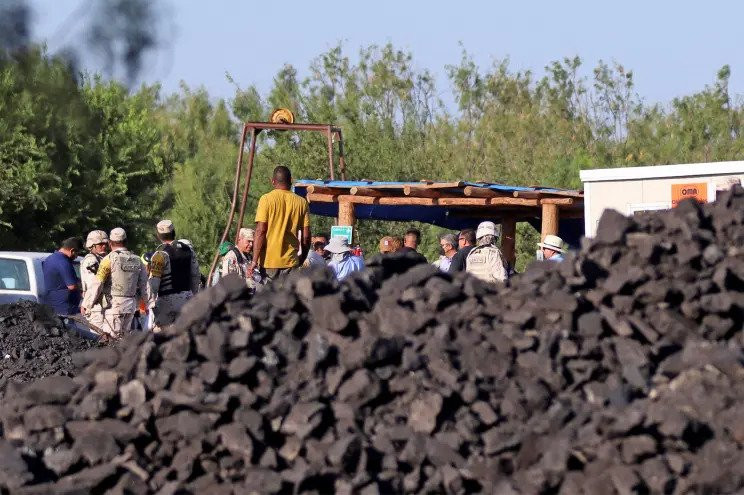 Deset rudara već tri dana zatrpani u Meksiku